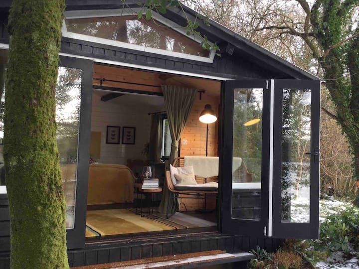 Romantic Seclusion With Lake Water Lapping. - Ireland