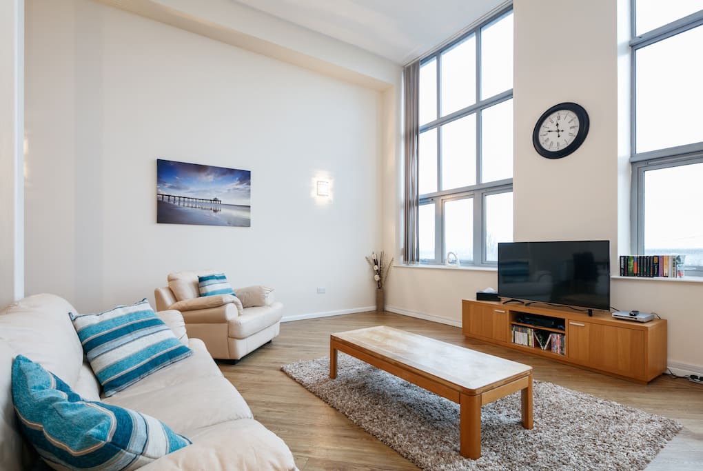 50 inch Smart UHD TV