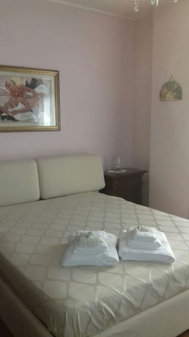 Camera Doppia "Luce"/ Double Bedroom "Luce"