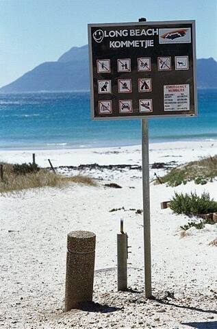 Idyllic beach house in Kommetjie. gallery image 4