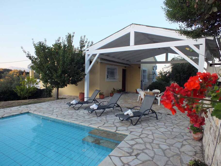 Villa Diana swimming pool