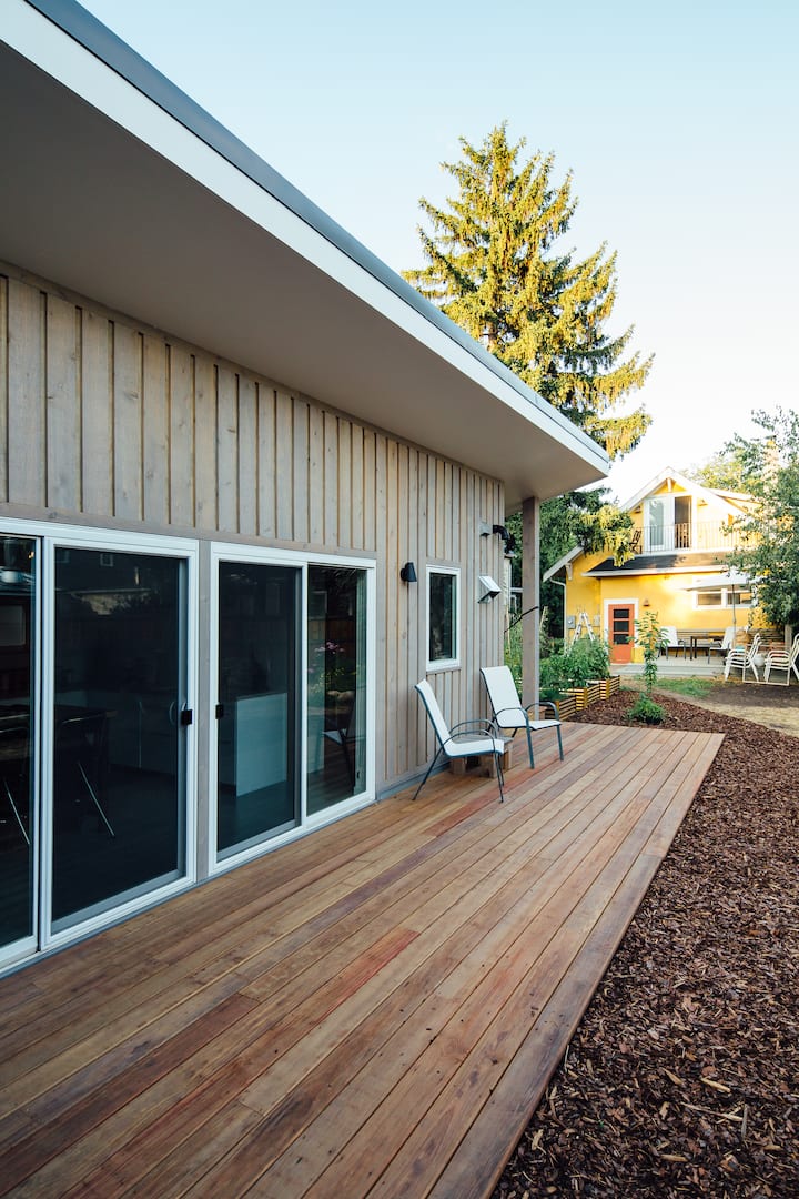 Modern Nordic Guesthouse in Seward neighborhood Guesthouses for Rent