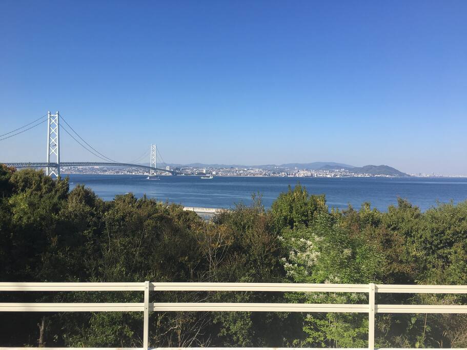 景色は最高です
世界一の吊り橋が目の前に広がります