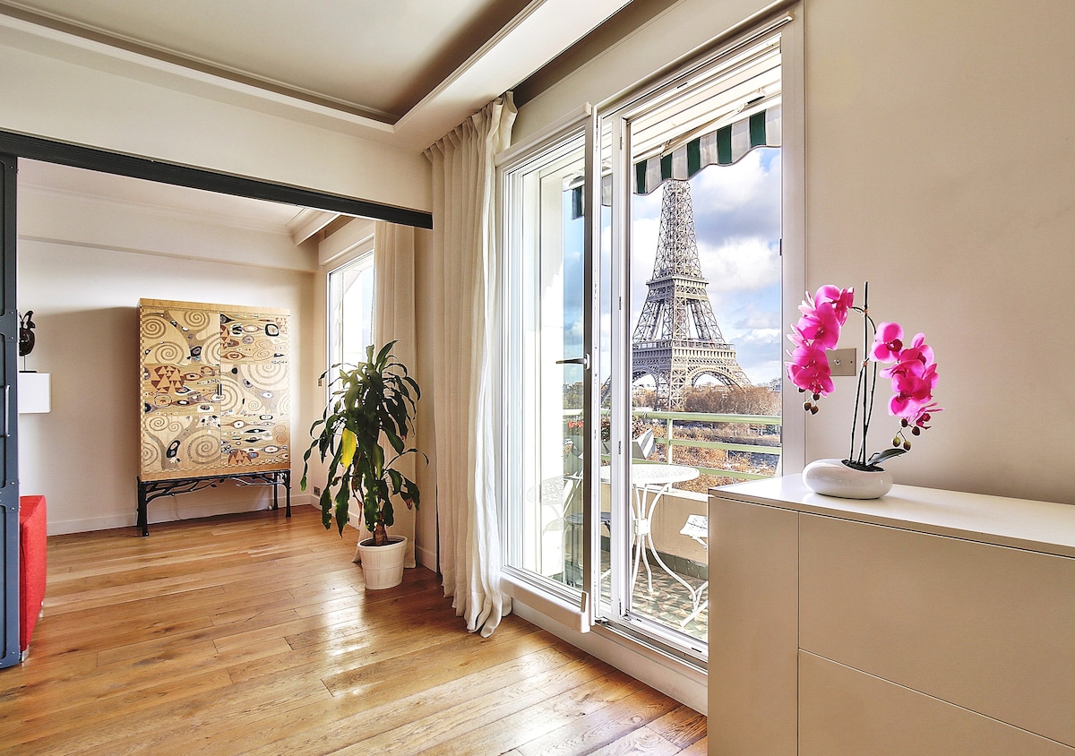 | Airbnb Paris France Near Eiffel Tower | Airbnb Paris Apartment With Eiffel Tower Views | Airbnb Paris With View Of Eiffel Tower | Best Airbnb In Paris