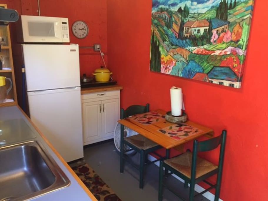 Kitchen space w/fridge, microwave and toaster oven