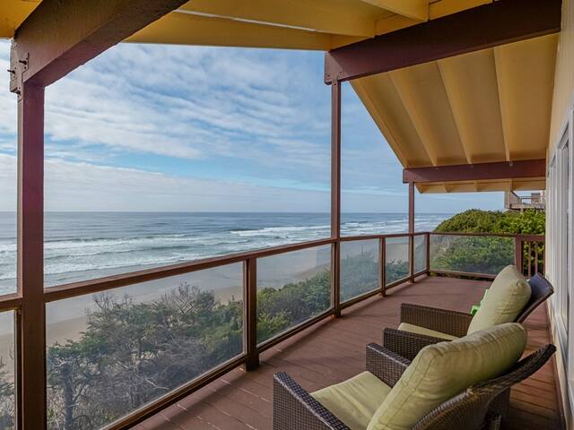 OCEAN FRONT! Cliffside Oasis! Renting monthly!!