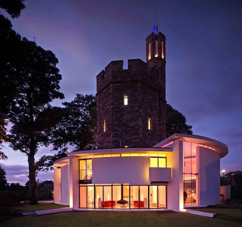 Luxe Suite*M +rooftop hot tub in Grand Designs gem