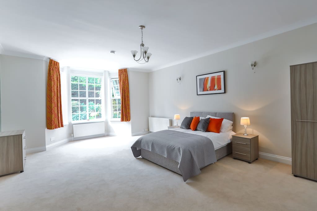 Studio Double bed