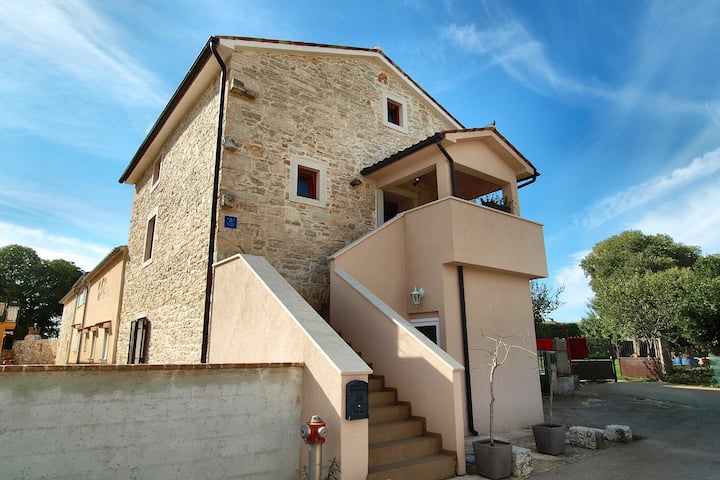 Cottage For 6 Persons In Bale Near Rovinj - Croatia