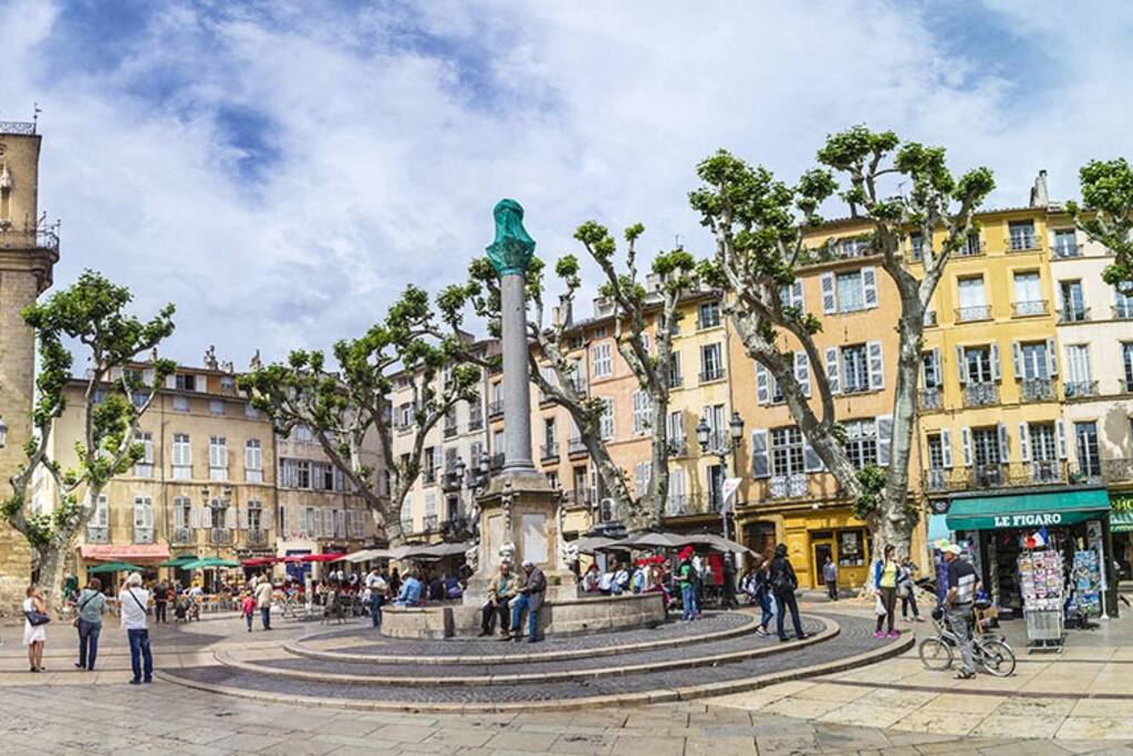 Place de la Mairie