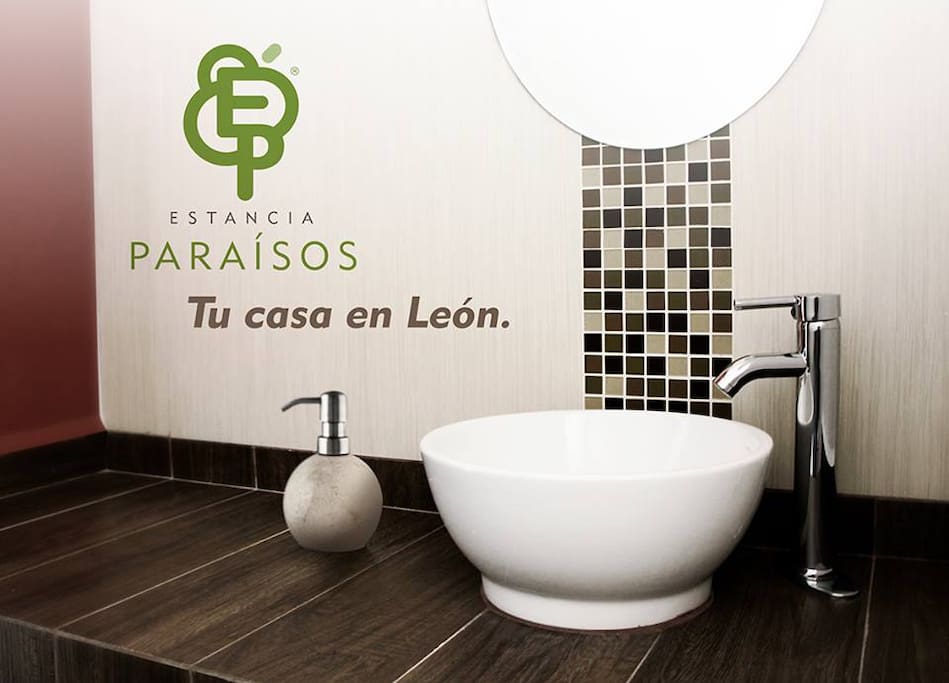 Baño privado (dentro de tu habitación).