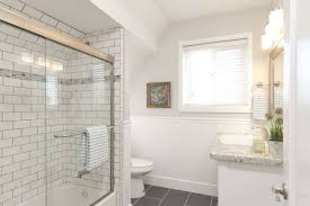 Full bathroom