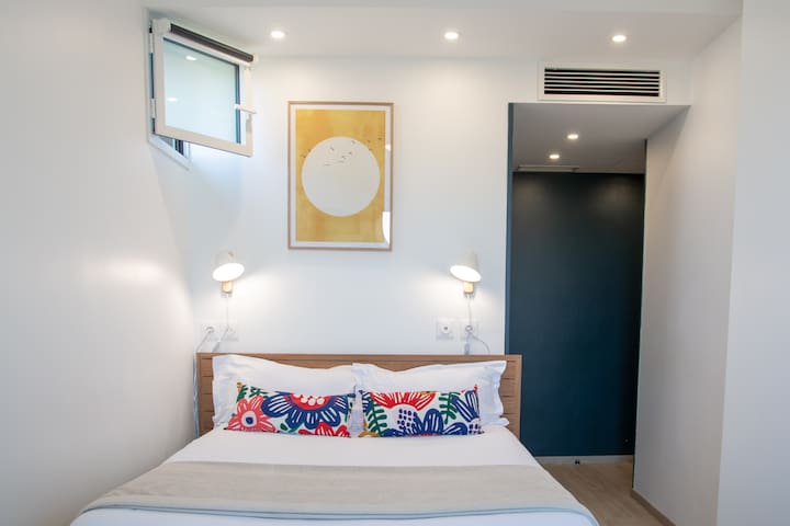 The People Paris Bercy managed Airbnb listing 3