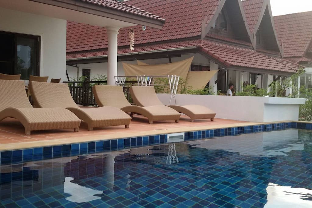 Private pool