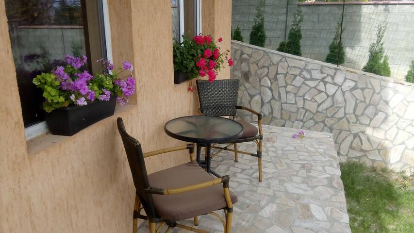 MIRANIS HOUSES / studio apartments/