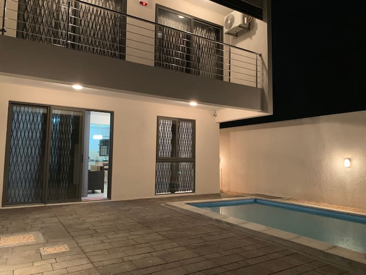 Villa With Private Pool Near The Beach