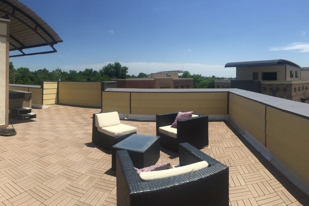 The rooftop with current furniture