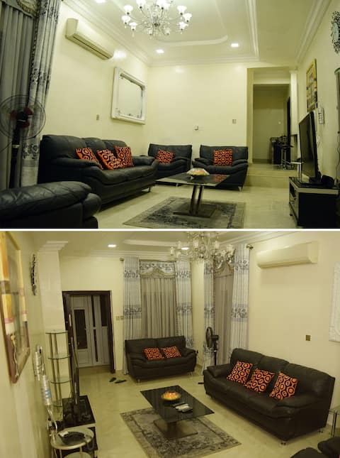 Ziggy's Place......Awesome apartment in Wuse II