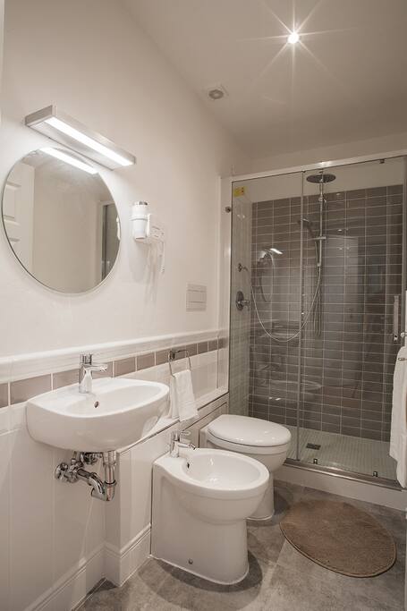 Secondo bagno completo