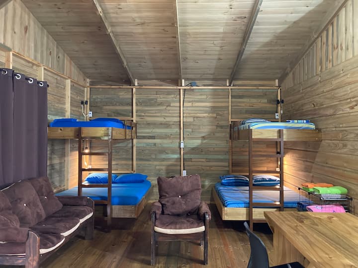 საძინებელი 1