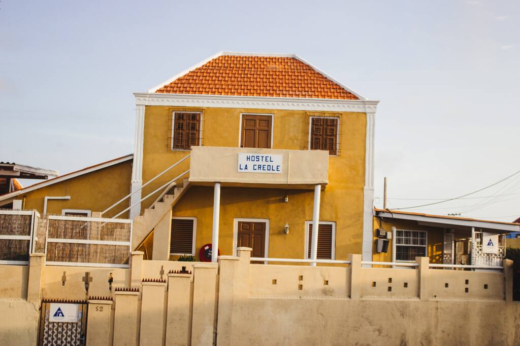 Hostel la Creole entrance reception