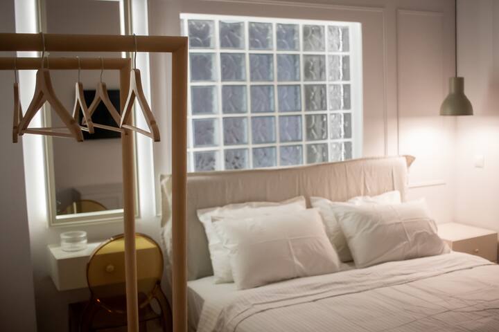 API Projects Kolonaki – Casa Academia gallery image 3