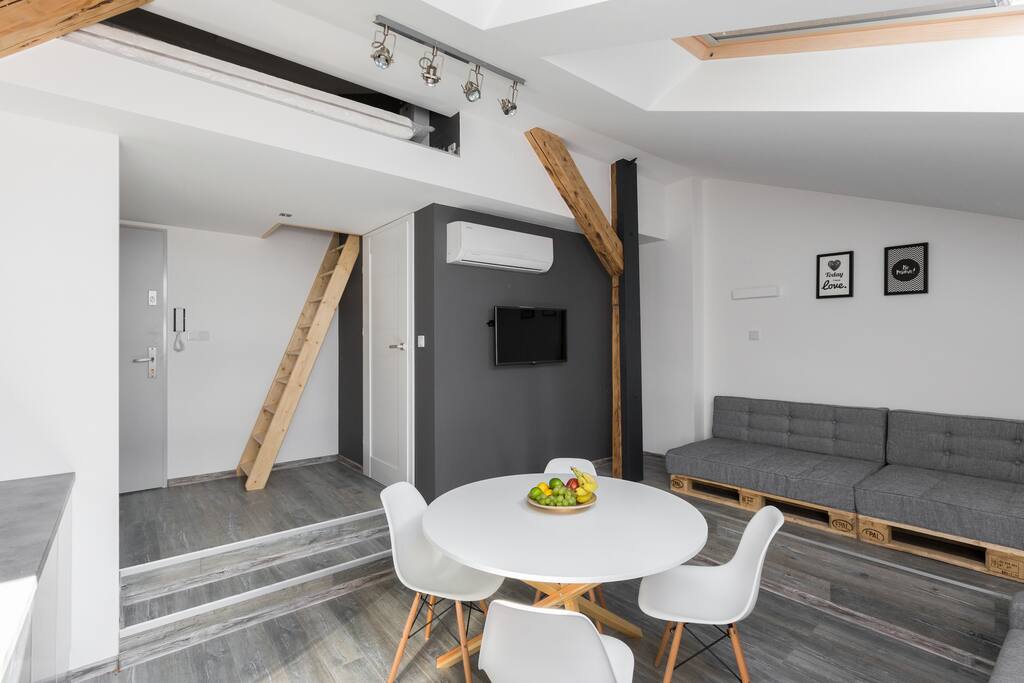 Niewątpliwym atutem apartamentu jest na pewno klimatyzator :-)