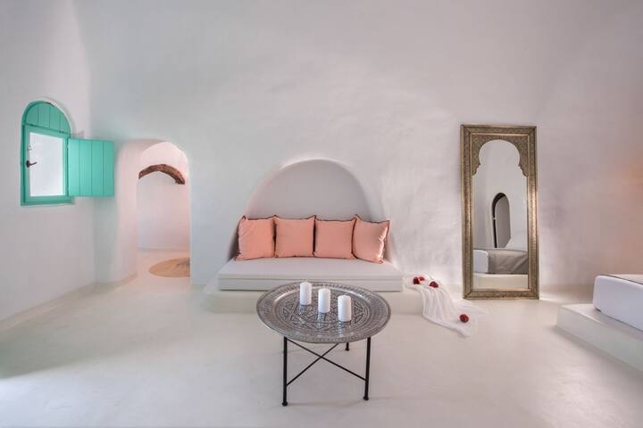 Hermes Two-Bedroom Villa Private Indoor Cave Pool gallery image 3