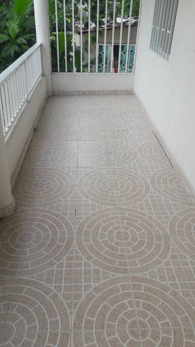 BALCÓN EXTERIOR