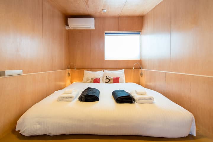 საძინებელი 1