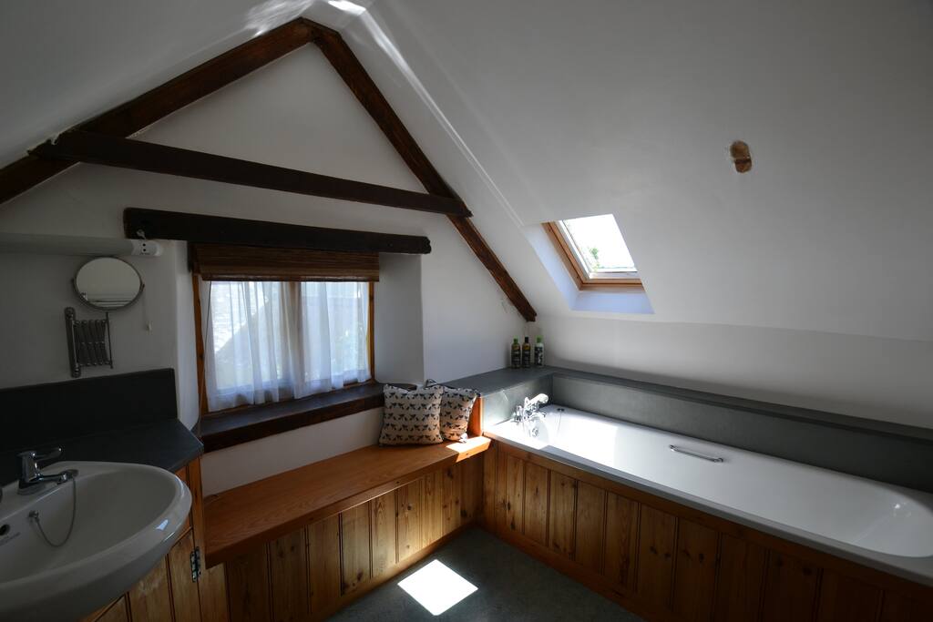 Room 4 en-suite