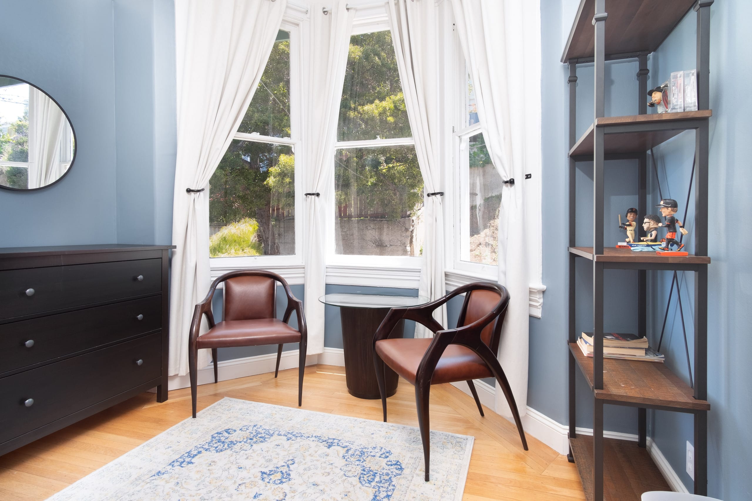 Home in San Francisco · ★4.99 · 3 bedrooms · 3 beds · 1 bath - Image 19