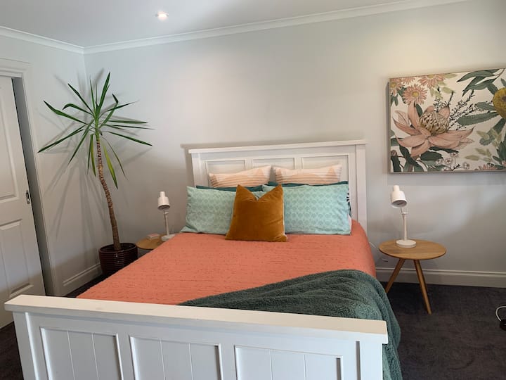 Thomson Holiday Rentals & Homes Victoria, Australia Airbnb