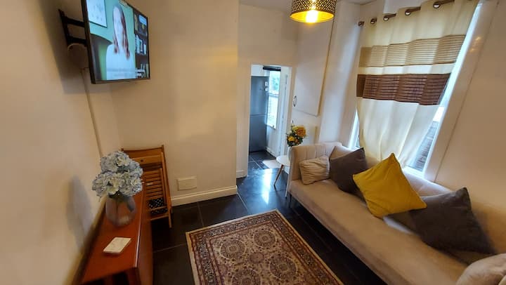 Cosy Haven- 5bed In Medway Kent-ideal 4 Long Stays - Maidstone