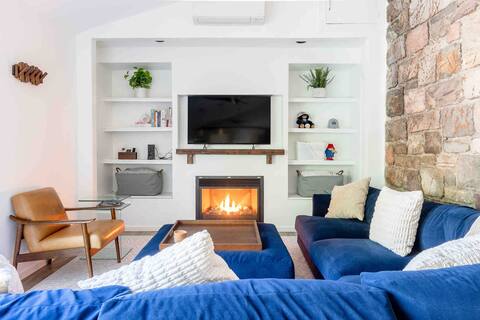 The Storm King Farmhouse - Hot Tub & Fire Pit