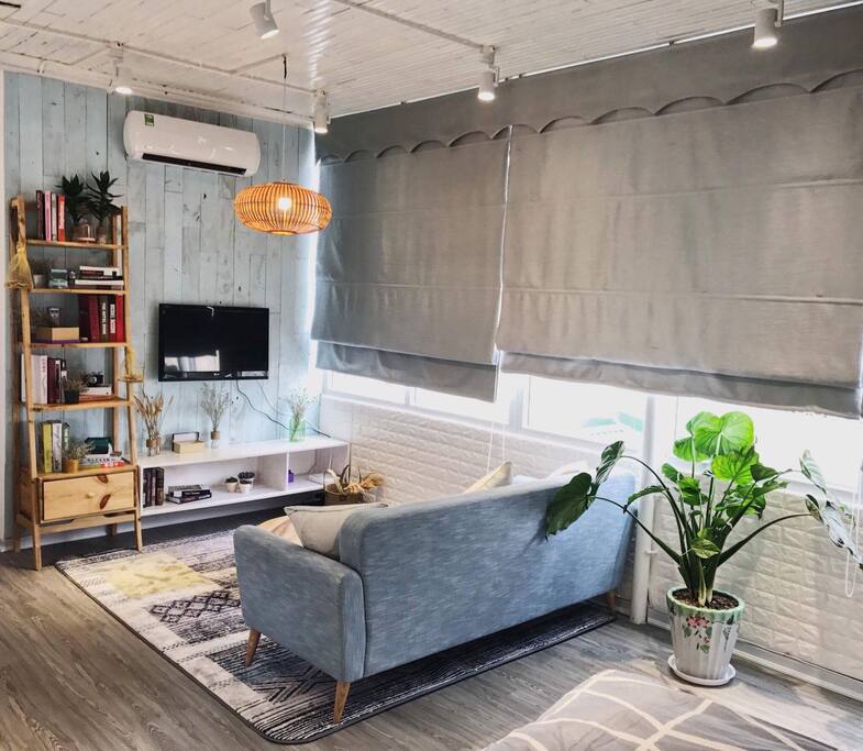 Living area with amazing set up