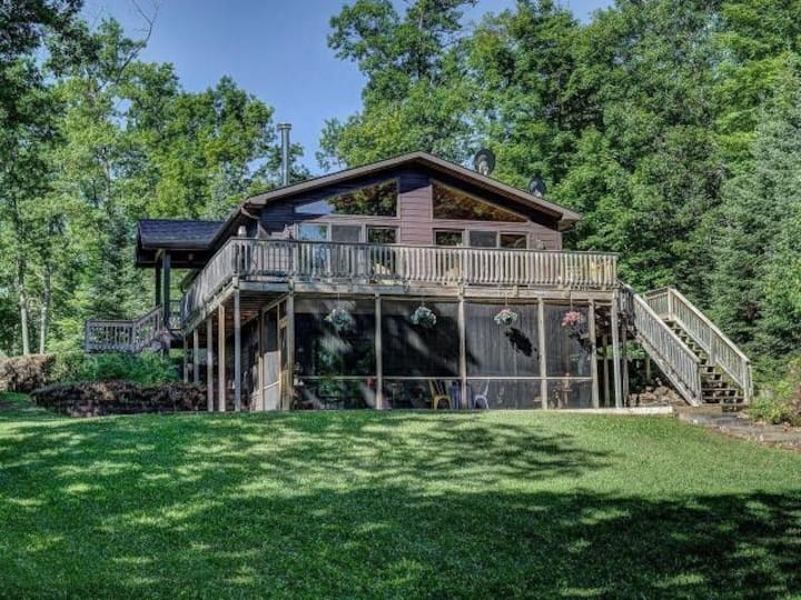 Raven’s BayMinocqua Cabins for Rent in Minocqua, Wisconsin, United