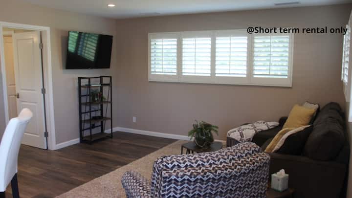 Private 1 Bedroom With Balcony - Huntington Beach, CA