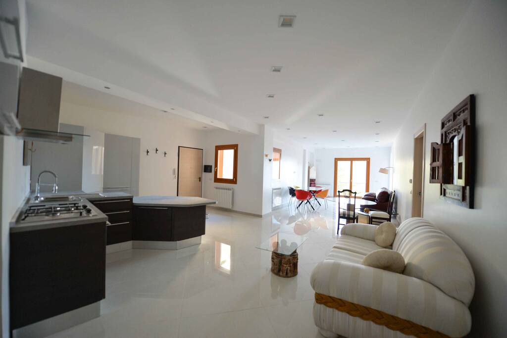 Bright Lounge and open Kitchen.