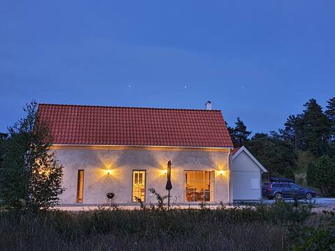 Brand new house situated in family friendly area