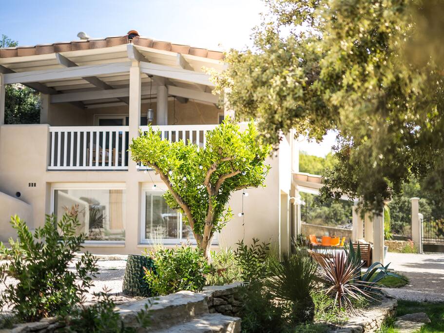 Gîtes Blue Casbah à l'étage et Posto Nove en rez-de-jardin