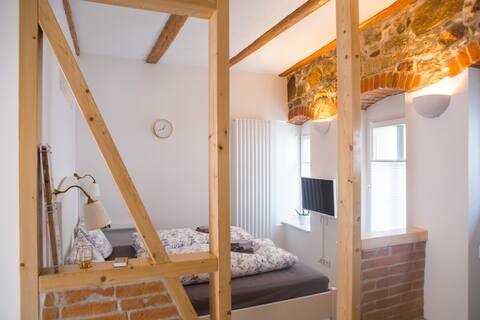 ApartOne Palais-Apartments Studio August