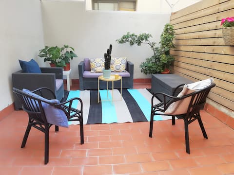 apartment with terrace, 15 minutes from downtown