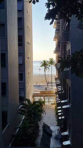 Apto em Copacabana com vista gallery image 3