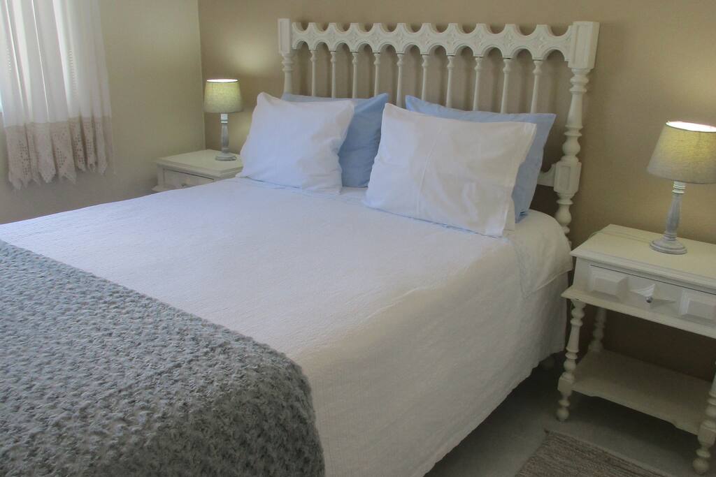 Quarto familiar
1 Cama queen size
