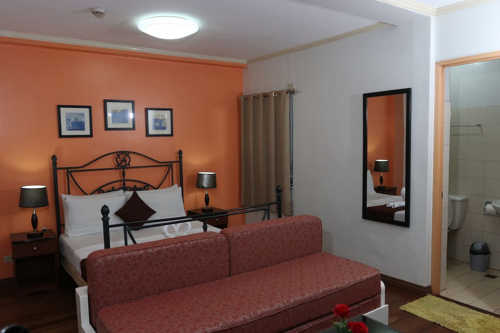 Master's Bedroom. Queen Size Bed + Sofabed