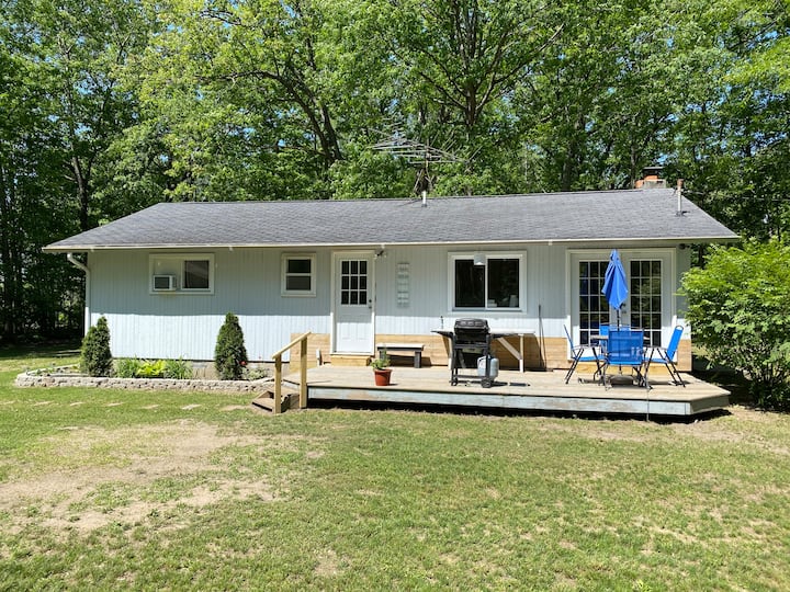 Eight Point Lake Holiday Rentals & Homes Garfield Township, MI Airbnb