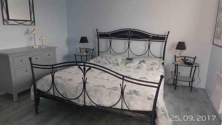 Sovrum golvbädd 1 m 60