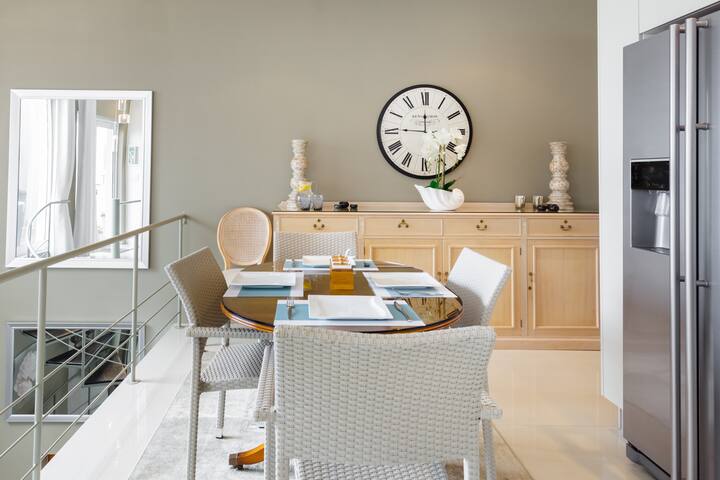 Chic Architectural Design Apartment with Private Pool gallery image 5