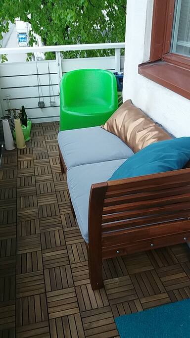Outside lounge